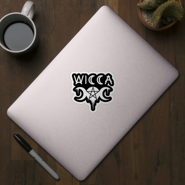 WICCA, WITCHCRAFT, TRIPLE GODDESS by Tshirt Samurai